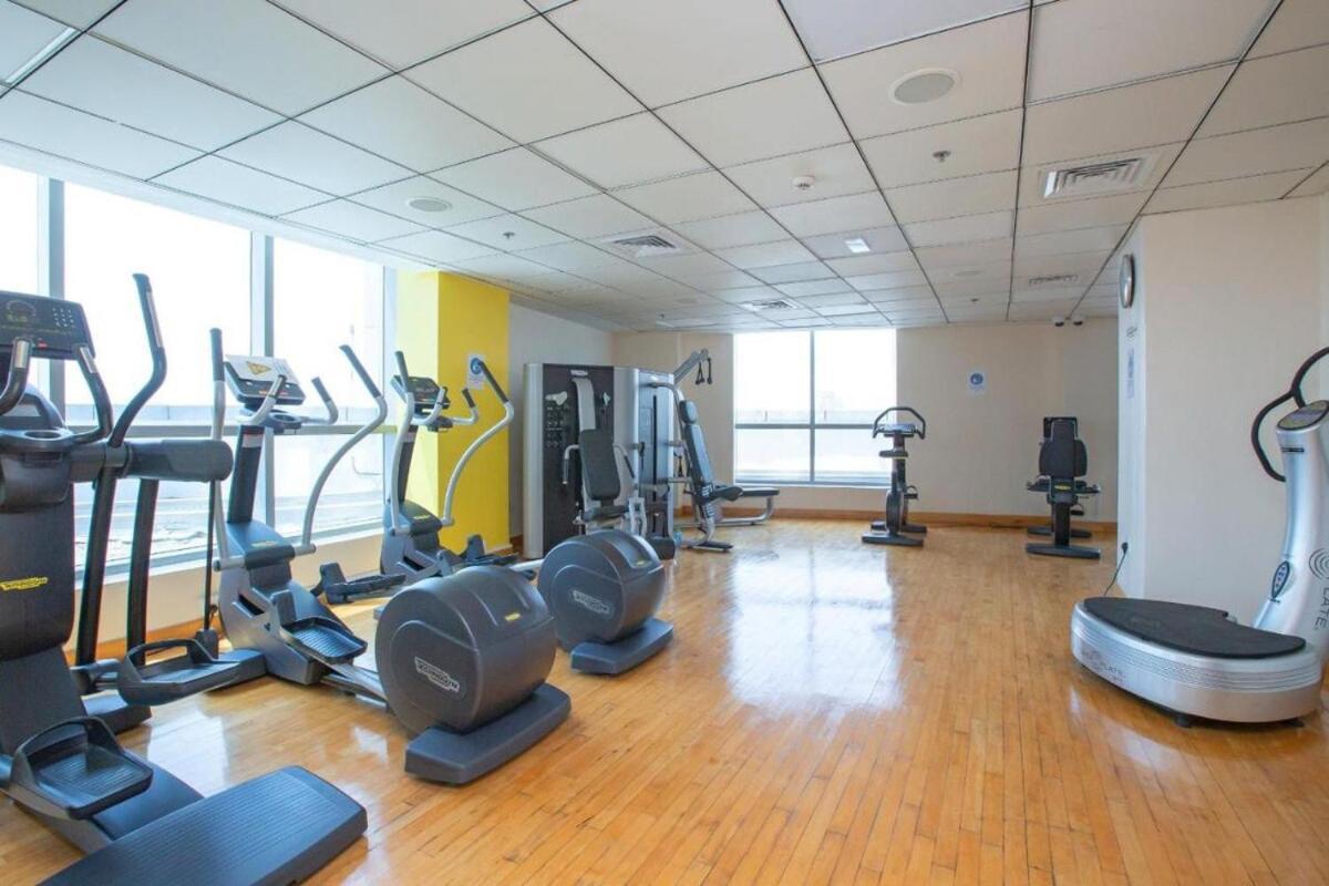 Aws Holiday Homes - Prime Apartment Near The Beach Dubai Eksteriør billede